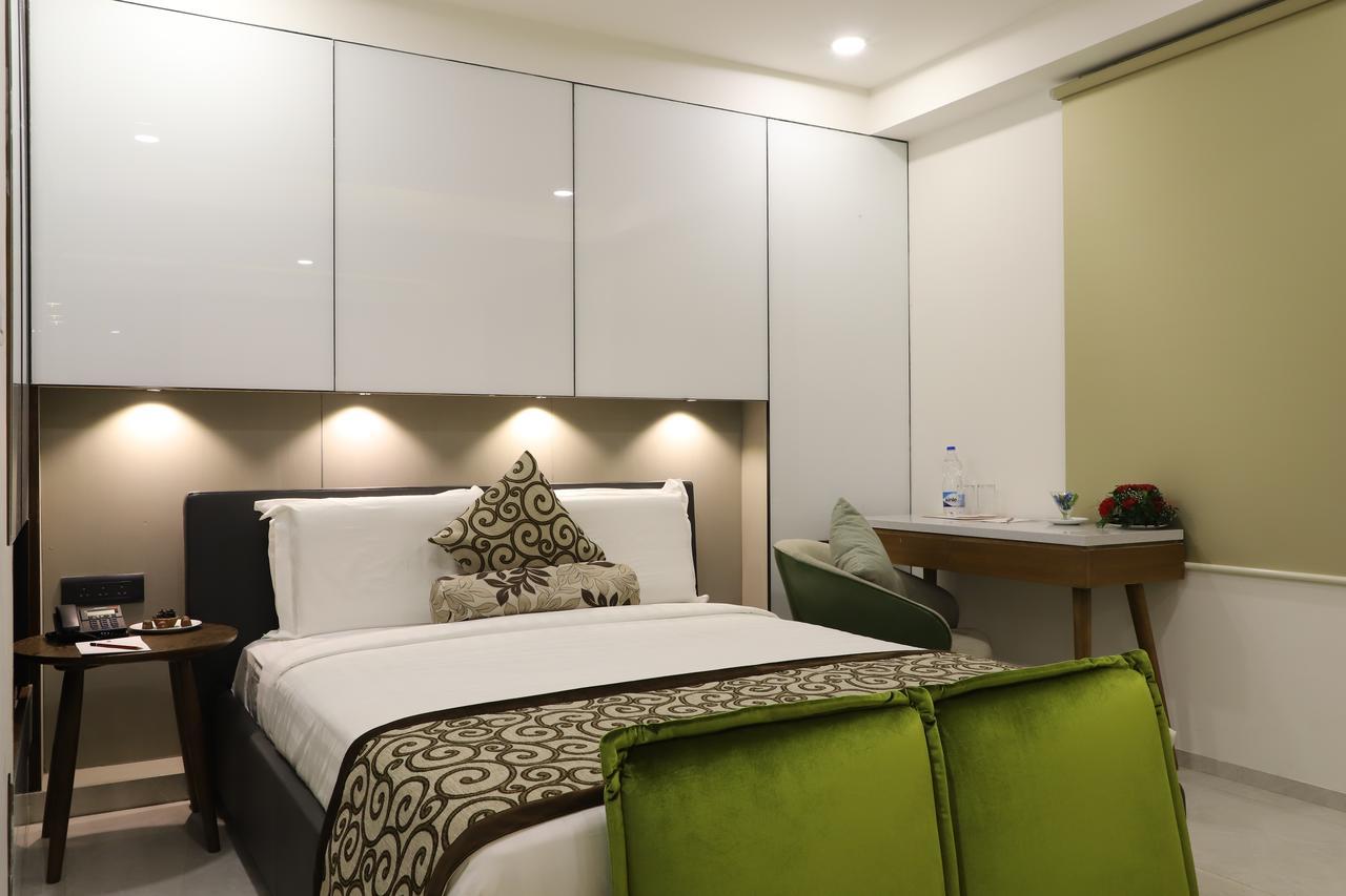 Ebony Residency Hotel Ahmedabad Exterior photo